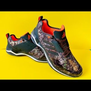 ADIDAS CAMO SPEED TRAINER 3.0 TURF SHOE: men’s 11